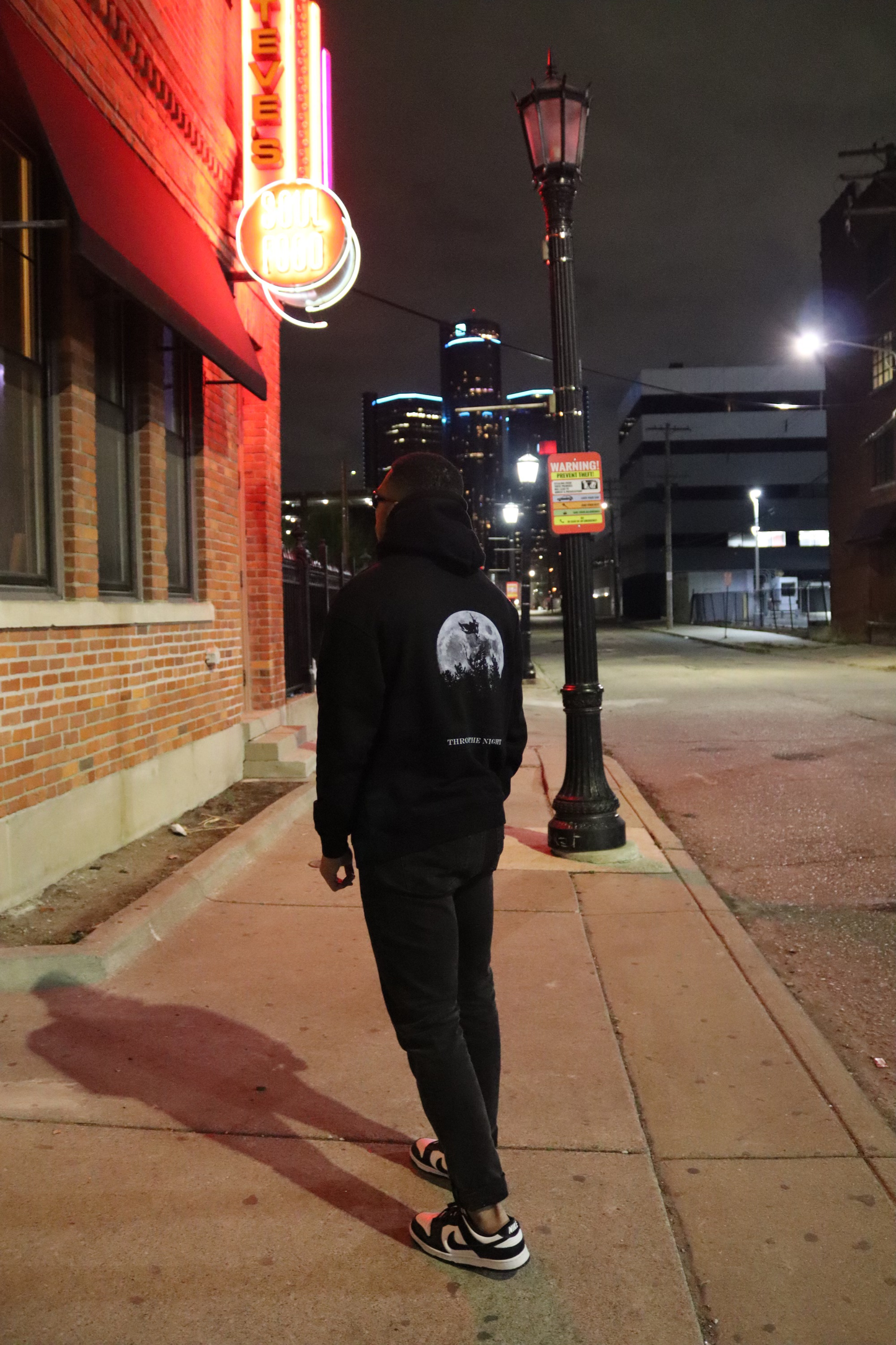 Oversized Hoodie with Moon & Raven Graphic